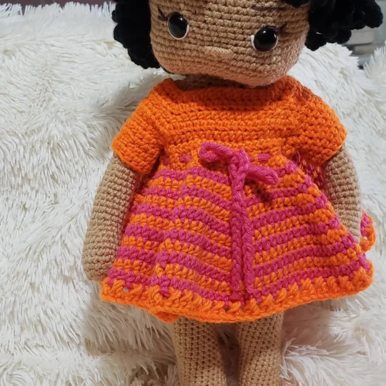 Nora amigurumi doll pattern (Español,Português,English) photo review