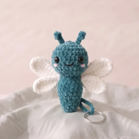 Dragonfly Keychain – easy crochet keychain for beginners (photo 2)