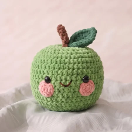 Apple Buddy – no-sew amigurumi crochet pattern (photo 2)