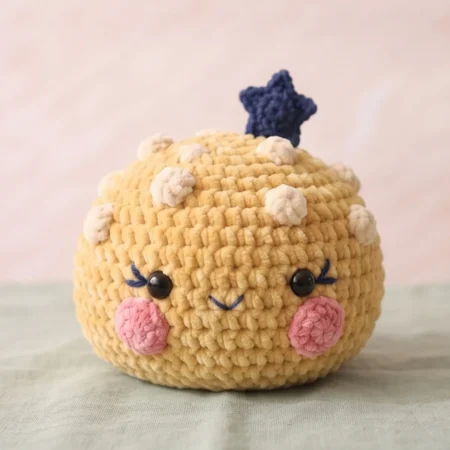 Sleepy Moon – no-sew amigurumi crochet pattern (photo 2)