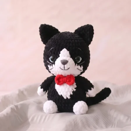 Tuxedo Kitten – crochet patterns cat (photo 2)