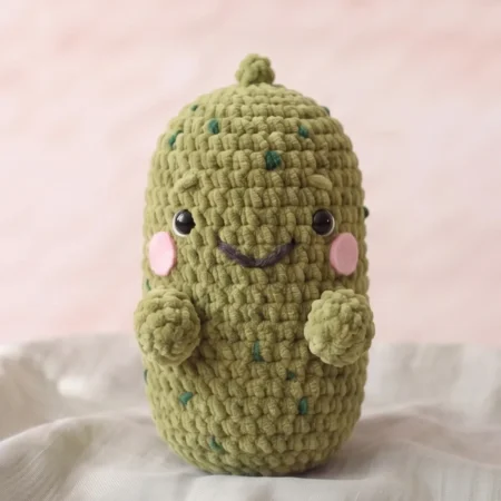 Emotional Support Pickle – no-sew amigurumi crochet pattern (photo 2)