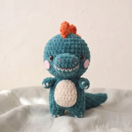 Baby Raptor – no-sew amigurumi crochet pattern (photo 2)