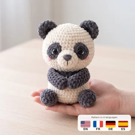 Panda – no-sew amigurumi crochet pattern