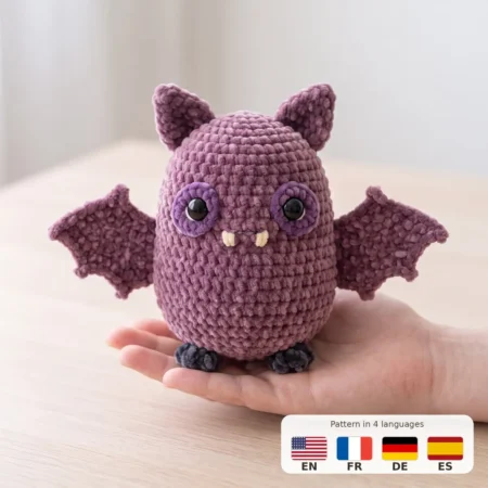 Little Bat – no-sew amigurumi crochet pattern