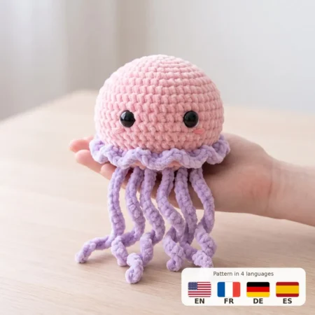 Jellyfish – no-sew amigurumi crochet pattern