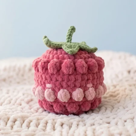 Raspberry Buddy – crochet food pattern (photo 2)