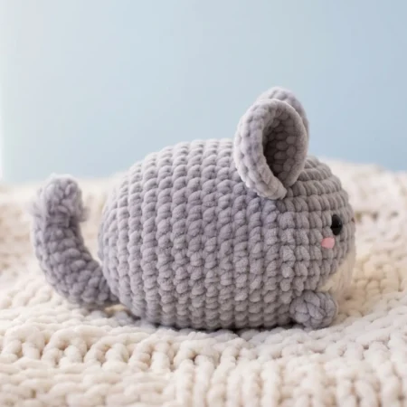 Desk Chinchilla – kawaii crochet pattern (photo 2)