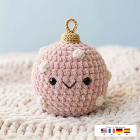 Bauble Buddy – no-sew amigurumi crochet pattern