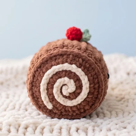 Yule Log Buddy – no-sew amigurumi crochet pattern (photo 2)