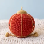Lucky Lantern – no-sew amigurumi crochet pattern (photo 2)