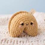 Fortune Cookie Buddy – no-sew amigurumi crochet pattern (photo 2)