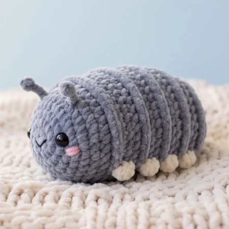Roly-Poly Bug – no-sew amigurumi crochet pattern (photo 2)