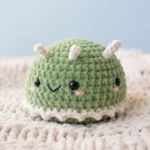 Shield Bug – no-sew amigurumi crochet pattern (photo 9)