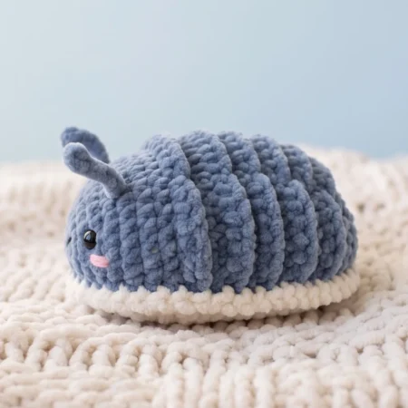 Trilobite Buddy – no-sew amigurumi crochet pattern (photo 2)