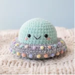 Little UFO – no-sew amigurumi crochet pattern (photo 8)