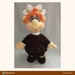 Schoolgirl Molly crochet pattern