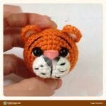 Tiger Keychain crochet pattern